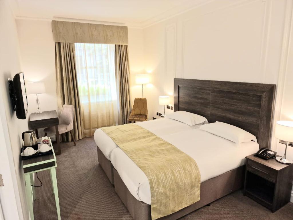 Astor Court Hotel — foto 1